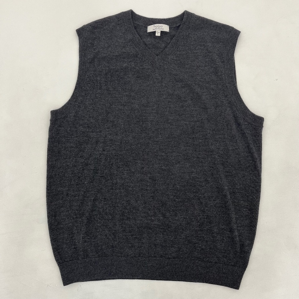 Turnbury Mens L Sweater Vest Gray Merino Wool V-Neck Ribbed Hem Outdoor Comfort